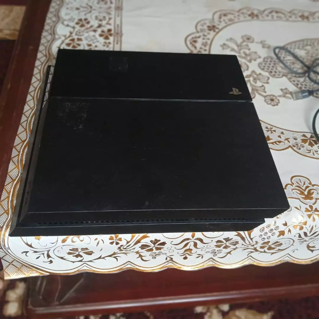Play 4